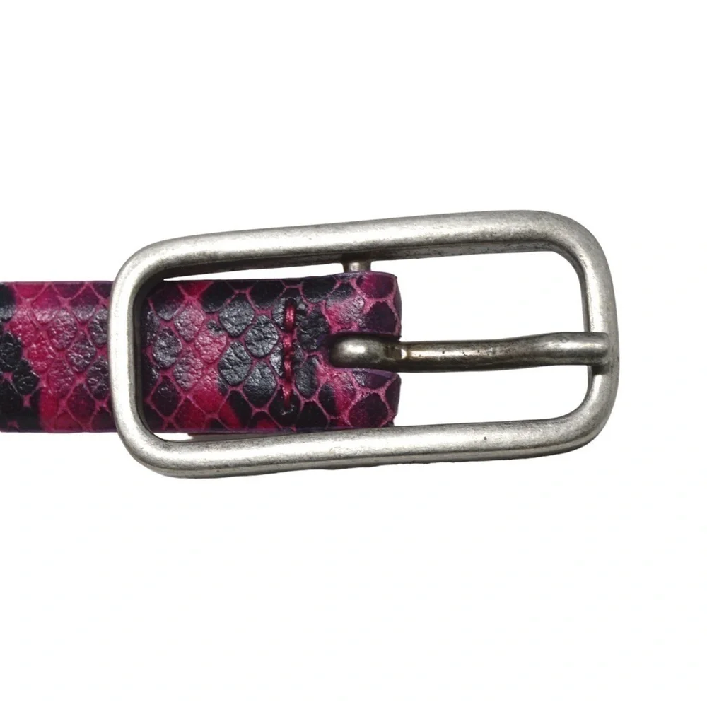 Casual Corner‎ Italian Leather Snakeskin Print Belt with Rectangular Buckle